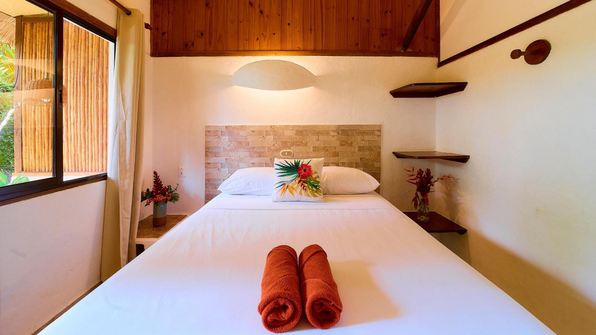 Cabinas Montesol Puerto Viejo de Talamanca Exterior photo