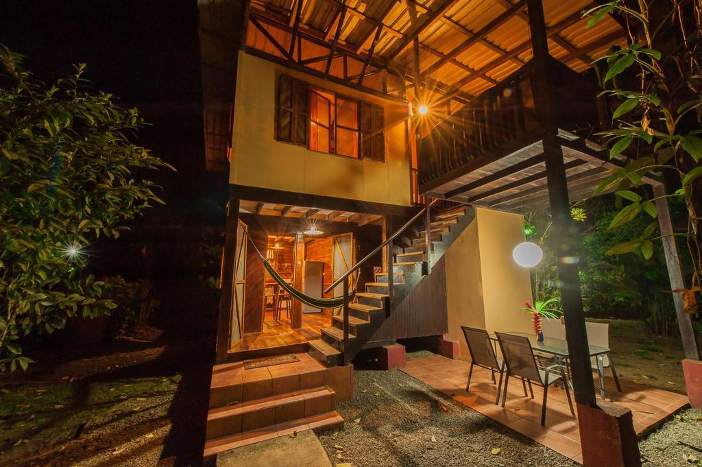 Cabinas Montesol Puerto Viejo de Talamanca Exterior photo